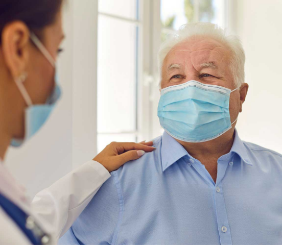DTRA_web-images_patients_with_professionals_rectangle_005 DTRA_web-images_patients_with_professionals_rectangle_005